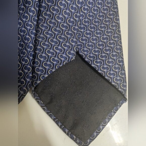 Authentic Gucci Blue Silk Printed Tie - Picture 10 of 11